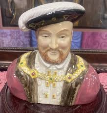 WOOD & SONS England "KING HENRY VIII"- A Pride of Britain Portrait Jug Vase  5.5”