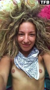 Vanessa Lengies Nude Leaked The Fappening (2 Photos) | #TheFappening
