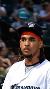 Aaron Rozek's Instagram, Twitter & Facebook