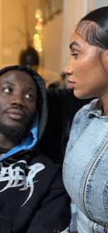 who is better for jmo?