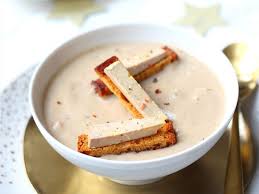 Veloute De Chataignes Au Foie Gras Et Pain D Epices Recette En 2019 Recettes De Fetes Soup Foie Gras Et Cheese