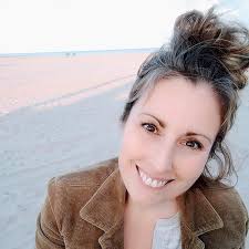 Retreat: Shoop, Kathleen, Weaver, Denise, Giunta, Phil: 9781646495009:  Amazon.com: Books