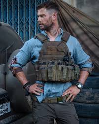 Christopher hemsworth (born 11 august 1983) is an australian actor. Pin By Lena Doldan On Chris Hemsworth Chris Hemsworth Hair Chris Hemsworth Shirtless Chris Hemsworth Thor