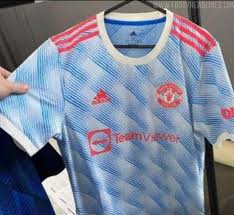 Der kragen hat einen traditionellen stoff, ebenfalls inspiriert durch das trikot von 1963. Man Utd S 2021 22 Home Away And Third Kits Leaked With First Look At New Sponsor Teamviewer S Branding