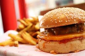 Le Burger Haute Couture Burger Frites Maison Boisson 9 90 Bon Repas Bien Manger