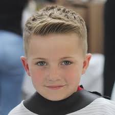 1001 Ideen Fur Trendy Frisuren Fur Jungs Top Trends Fur 2019 Jungs Frisuren Kurzhaarfrisuren Jungs Jungen Haarschnitt