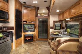 Over 160 million product prices. Keystone Raptor Fifth Wheel Toy Hauler Roaming Times