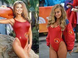 Мультфильм, комедия, 22 мин сша • микель б. Carmen Electra In Her Baywatch Uniform 16 Years Apart 1997 2013 Pics