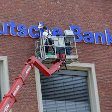 Ihre gesamtbewertung* ihre bewertung* zeichen verfügbar. Deutsche Bank Macht Allein In Nrw 37 Standorte Dicht Der Spiegel