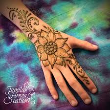 Sunflower Henna For Devin Www Jamilahhennacreations Com Henna Mehndi Jamilahhennacreations Ctart Ctartist Ct Henna Tattoo Designs Henna Designs Henna