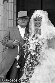 Share funny quotes by les dawson and quotations about mothers and wife. 53 Les Dawson Ideas Les Dawson Dawson Comedians