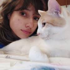 Bianca Pierce (@BiancuPierce)