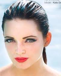 Katie Sinclair's Instagram, Twitter & Facebook