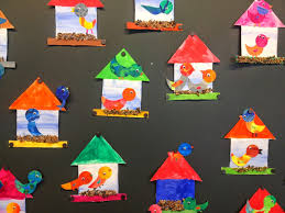 Wir haben für sie kreative bastelideen recherchiert, die sie selbst schon mit den jüngsten machen können. Klassenkunst Bunte Vogel Im Winter Vogel Im Winter Kindergarten Kunst Bunte Vogel