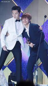 Â€œthank you mam for taking this photo letâ€™s go home nowâ€ this picture i hope is not from a security camera their friendship is cute and its over a year that hwarang finished. Park Seo Joon Shows Love For Bts S V On A Recent Radio Show Kissasian