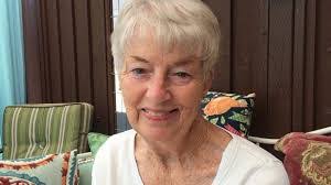 Gayle Davis's Instagram, Twitter & Facebook