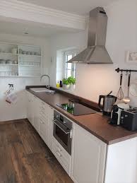 Example sentences from the web for kitchenette. Apartments Haus Montana