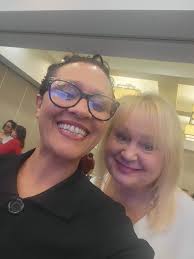 Posting until I am noticed and followed 🫶🏾🌻 Facebook Nesha Theeloclady  Renae IG NeshaTheeLoclady TikTok Iamtheeloclady For booking click link  http://theehairgarden.as.me