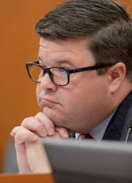 Angry radio show callers pepper Jefferson Parish President Mike Yenni with  questions about texting scandal