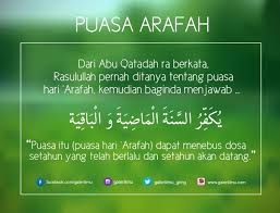 Seperti apa keutamaan puasa di hari arafah yang jatuh pada tanggal 9 dzulhijjah? Puasa Hari Arafah Ialah Puasa Sunat Pada Hari Kesembilan Dzulhijjah Yang Disunatkan Bagi Mereka Yang Tidak Melakukan Ibadah Haji Kelebihan Berpuasa Pada Hari Ini Ialah Ia Dapat Menghapuskan Dosa Dosa Setahun Yang Telah
