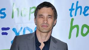 Der schauspieler und synchronsprecher michael deffert gab hollywoodstars wie brad pitt und johnny depp ihr deutsche stimme. Olivier Martinez Biografie Infos Und Bilder Prosieben