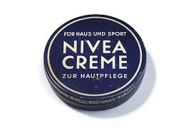 Hier dreht sich alles nur um männer. Nivea Geschichte Nivea