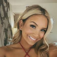 Gracie Jarvis's Instagram, Twitter & Facebook