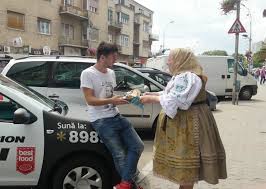 Aici am frecat menta timp de patru ani, mă făceam că vin la facultate şi câteodată chiar ajungeam. Video Celebrul Mircea Bravo A Filmat La Satu Mare Peste Un Milion De VizualizÄƒri