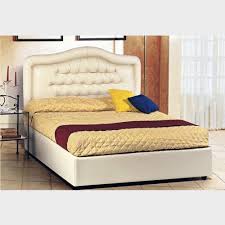 Scegli tra le seguenti opzioni per testiera letto imbottita: Testiera Letto Matrimoniale In Ecopelle Panna Con Giroletto 168x200x135h Nisida