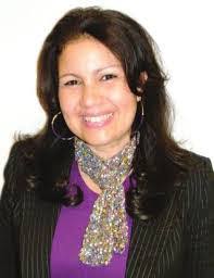 Gina Kain's Instagram, Twitter & Facebook