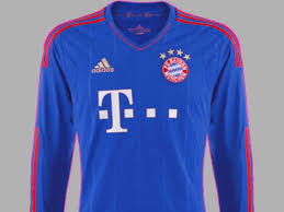 Fc bayern münchen trikot preise vergleichen und günstig kaufen bei idealo.de 130 produkte große auswahl an marken bewertungen & testberichte. Fc Bayern Munchen Und Trikots 2013 2014 Diskussion Uber Angebliche Farben Fc Bayern
