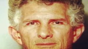 El macabro arte de Charles Albright, el asesino taxidermista que le sacaba  los ojos a sus víctimas