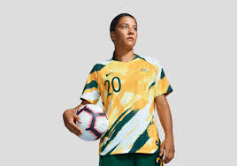 Her mother, roxanne, was born in australia and comes from an athletic family: Watch Sam Kerr Stars In Nike S Aspirational World Cup Ad Matildas