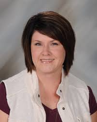 Laura Woolverton's Instagram, Twitter & Facebook