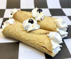 Cannoli For Dogs Are The Best Dog Biscuit Recipes Gourmet Dog Treats Dog Bakery