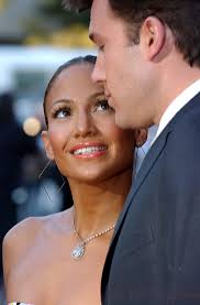 Dien Ảnh Ca Nhạc