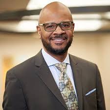 Patti Hutton's Instagram, Twitter & Facebook