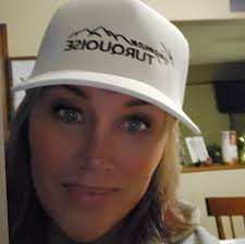 Black Wolf White Wolf Designs