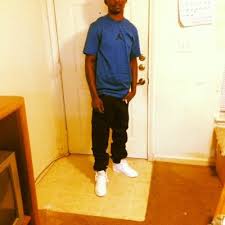 Tevin Warner (@twarner919)