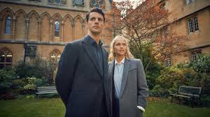 2 seasons the discovery of a bewitched manuscript forces diana bishop back into the world of magic. A Discovery Of Witches Exklusive Serie Abrufen Sky