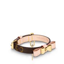 From the most chic louis vuitton dog carrier to a tiffany pet leash, to a dog collar cuff for beautiful humans to wear with their favorite dress or tee, lap up these lovelies before they are gone. Baxter Xsmall Dog Collar Monogram Canvas Travel Louis Vuitton