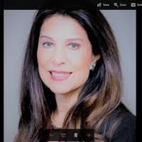 Ana Gandy's Instagram, Twitter & Facebook