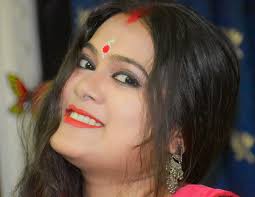 SMILES happen in the eyes as much as the face and lips ...❤️❤️