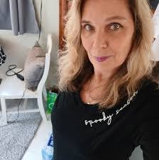 Diane Sturgis's Instagram, Twitter & Facebook