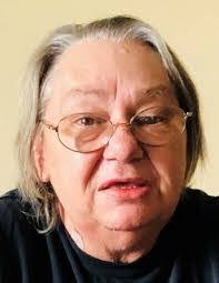 Laurie Crowe's Instagram, Twitter & Facebook