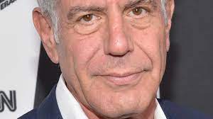 Anthony bourdain wasn't like most celebrity chefs and food personalities bourdain made the switch to cnn in 2013 to head up anthony bourdain: Nach Seinem Suizid Anthony Bourdains Mutter Ist Verstorben Promiflash De