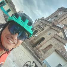 GUITARRA VIEJA !!¡¡Concierto en la LUNA