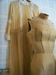 Cardboard Dress Form Diy Clothes Patterns Dress Form Vintage Dress Form