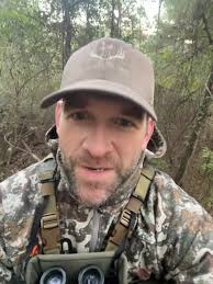 Whitetail deer are just built different! #deer #deerhunting