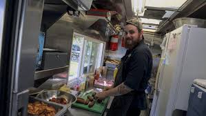 Reserva montreal food tours, montreal en tripadvisor: Eat And Ride Montreal Food Truck Cycle Tour Round Table Tours